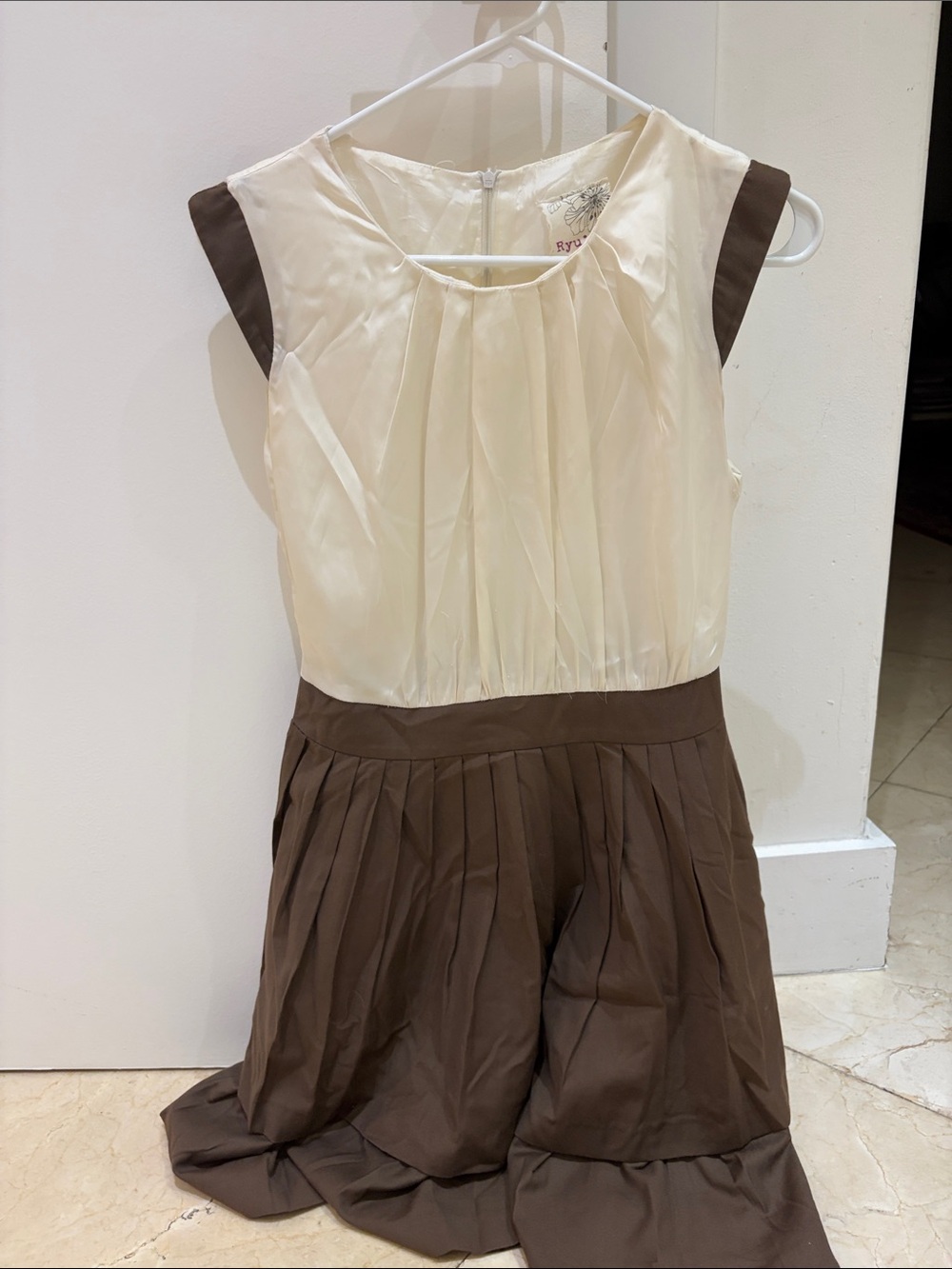 Ryu Cream and Brown Pleated Cap-Sleeve Dress